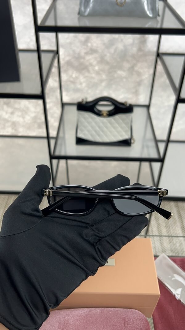 MiuMiu MU A06S  Sunglasses