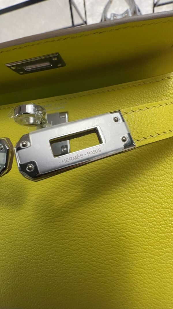Hermès Mini Kelly 20 Jaune de Naples/Beton Chevre With Silver Hardware