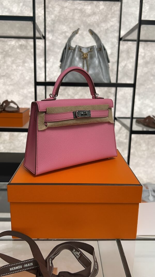 Hermès Mini Kelly 20 Pink Epsom With Silver Hardware
