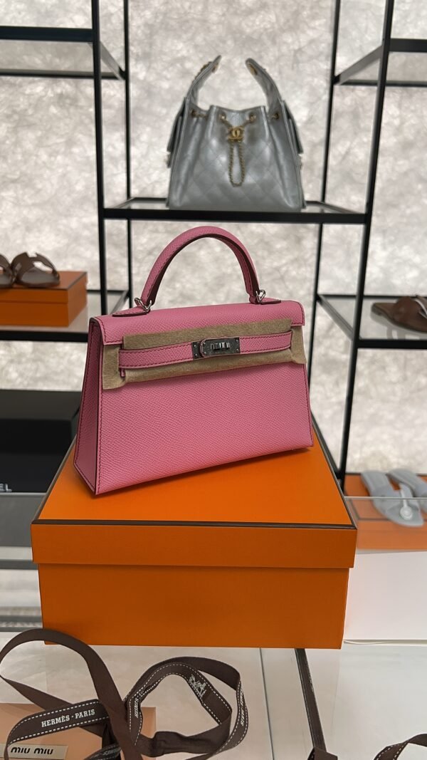 Hermès Mini Kelly 20 Pink Epsom With Silver Hardware