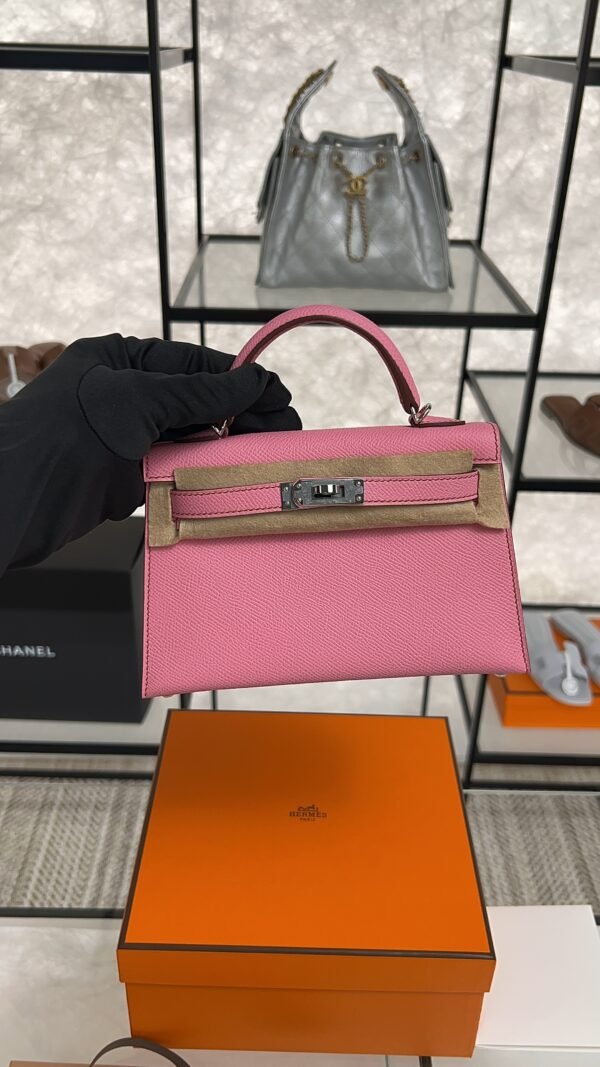 Hermès Mini Kelly 20 Pink Epsom With Silver Hardware