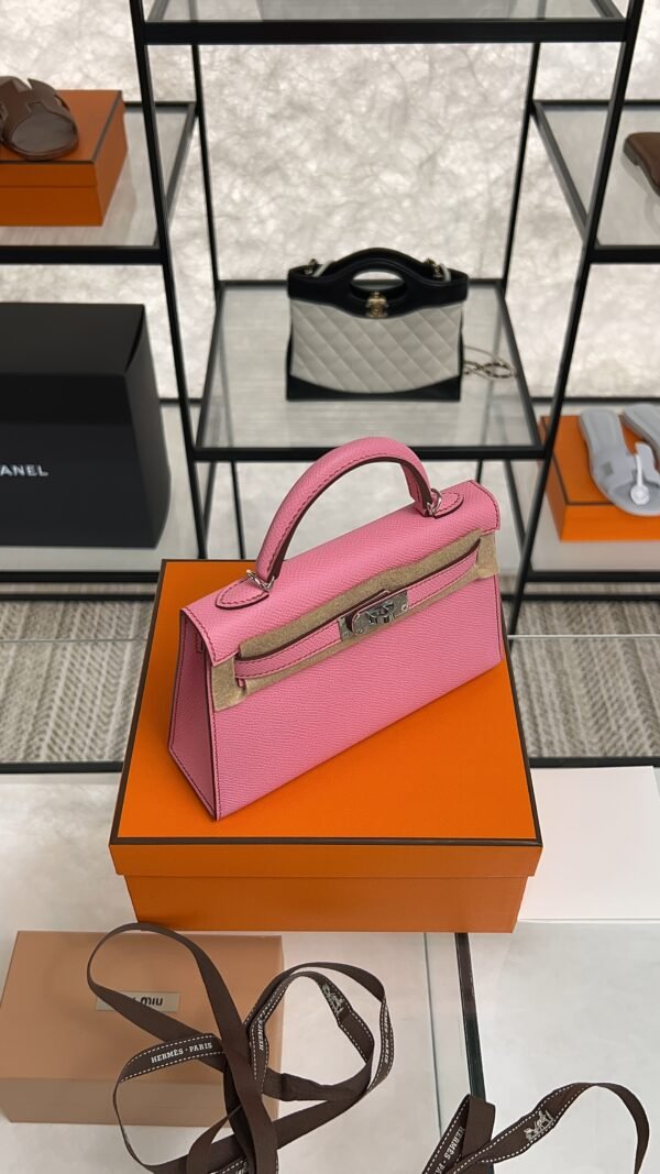 Hermès Mini Kelly 20 Pink Epsom With Silver Hardware