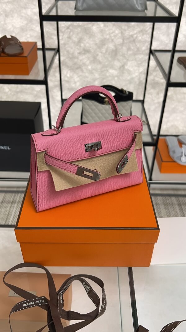 Hermès Mini Kelly 20 Pink Epsom With Silver Hardware