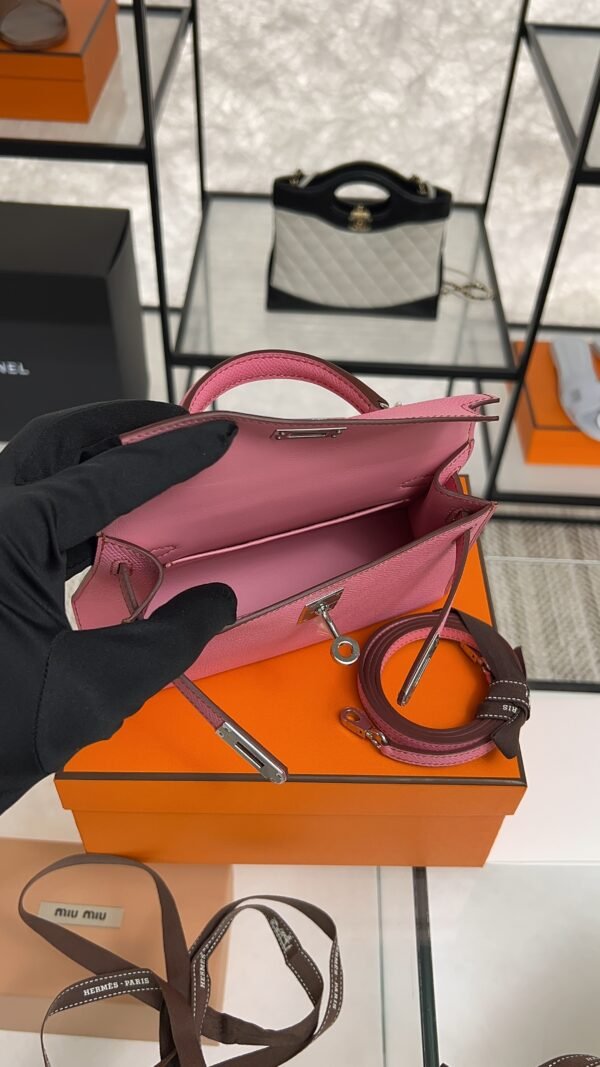 Hermès Mini Kelly 20 Pink Epsom With Silver Hardware