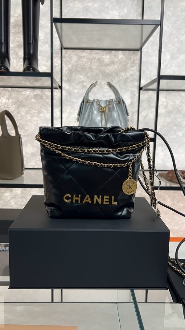 CHANEL 22 Mini Handbag Shiny Calfskin & Gold-Tone Metal Black