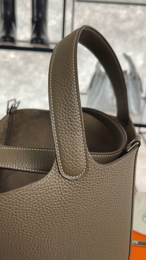 Hermes Etoupe Taurillon Clemence Leather Picotin Lock 22 Bag