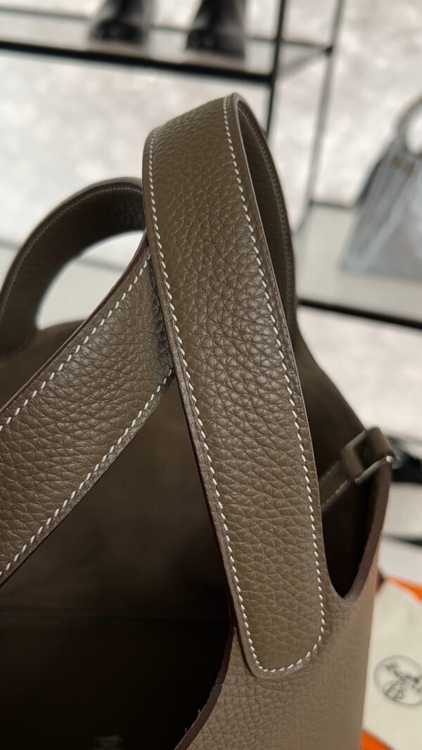 Hermes Etoupe Taurillon Clemence Leather Picotin Lock 22 Bag