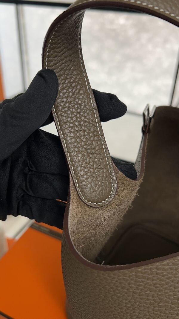 Hermes Etoupe Taurillon Clemence Leather Picotin Lock 22 Bag