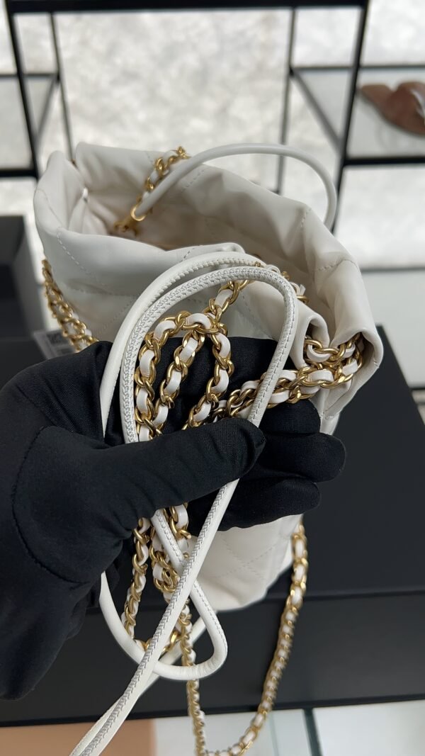 CHANEL 22 Mini Handbag Shiny Calfskin & Gold-Tone Metal White