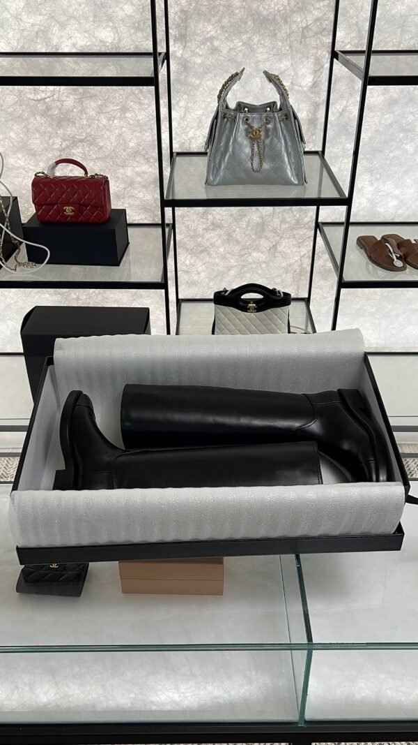 CHANEL Leather riding boots