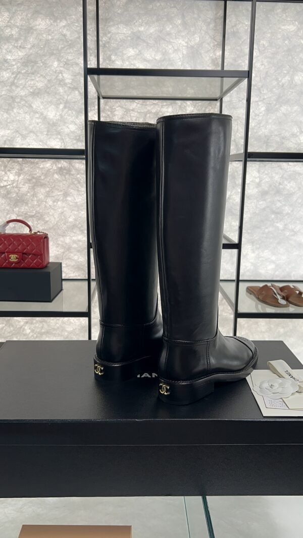 CHANEL Leather riding boots