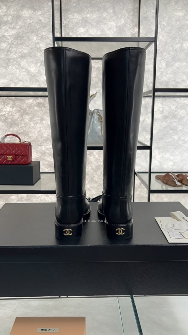 CHANEL Leather riding boots