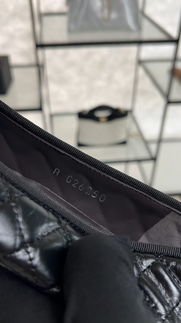 CHANEL ballet flats Black