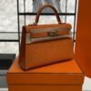 Hermès Mini Kelly 20 in Orange