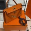 Hermès Mini Kelly 20 in Orange