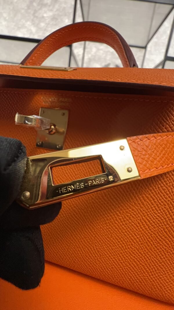 Hermès Mini Kelly 20 in Orange