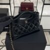 CHANEL 31 LEATHER HANDBAG 24s 31BAG BLACK
