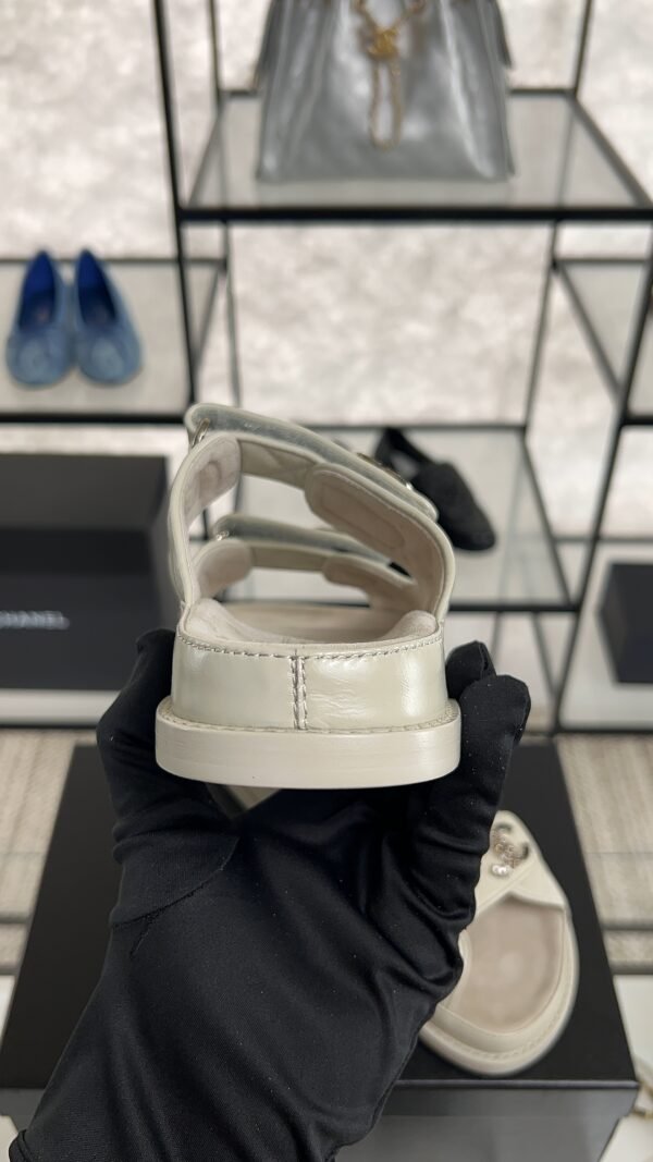Chanel Dad Sandals Diamond CC logo Grey slippers