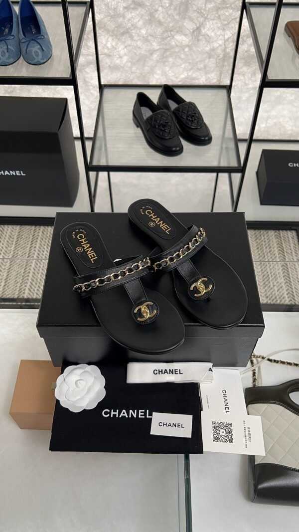 Chanel 25S Chain-Strap Sandals Black