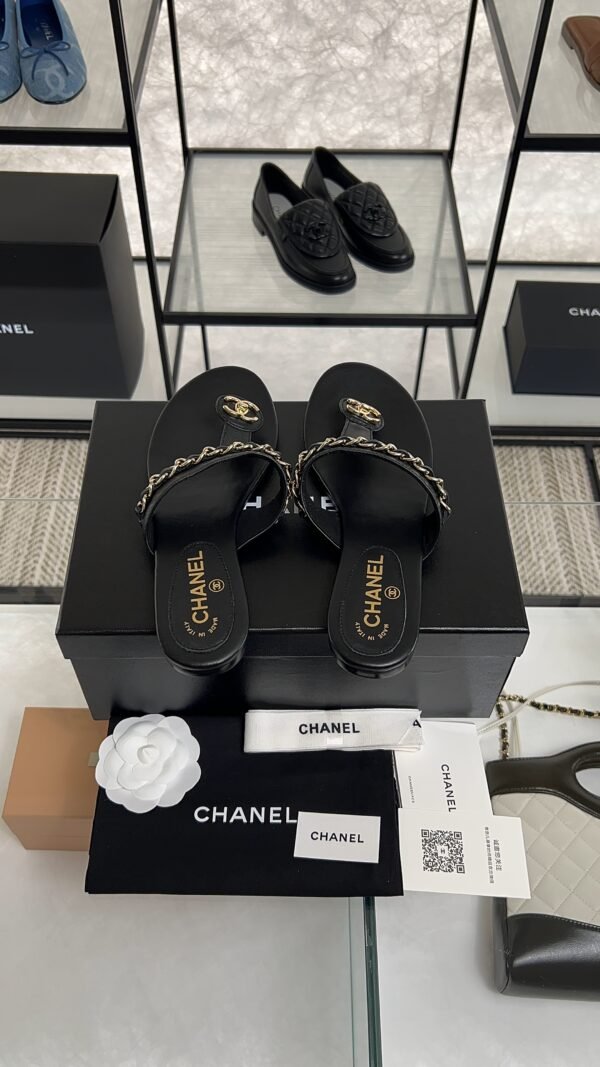 Chanel 25S Chain-Strap Sandals Black