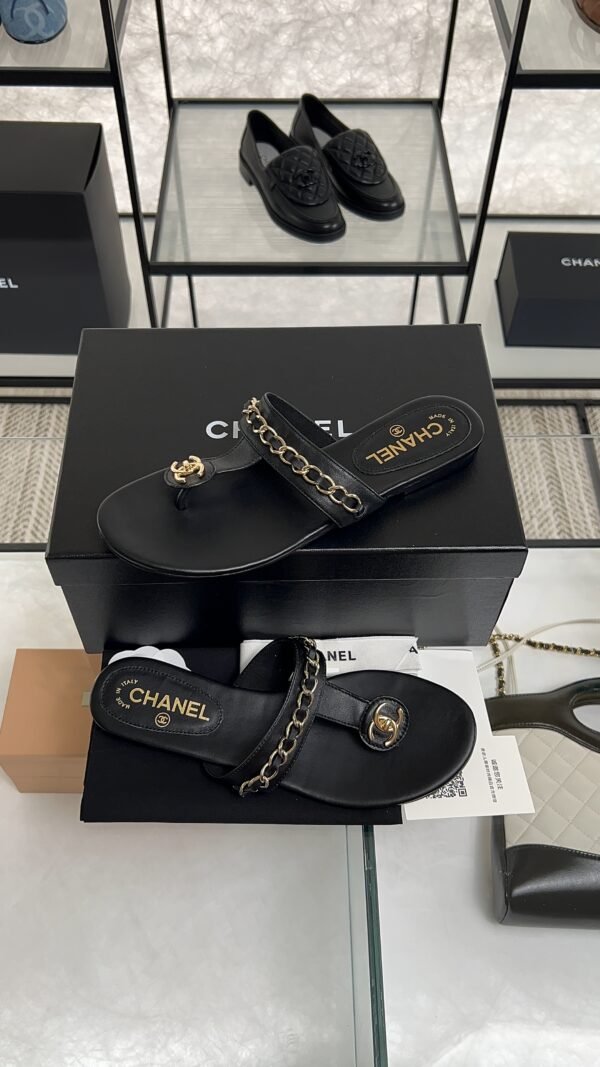 Chanel 25S Chain-Strap Sandals Black