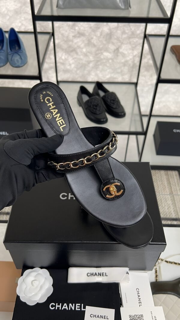 Chanel 25S Chain-Strap Sandals Black