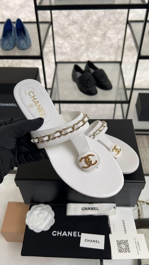 Chanel 25S Chain-Strap Sandals White