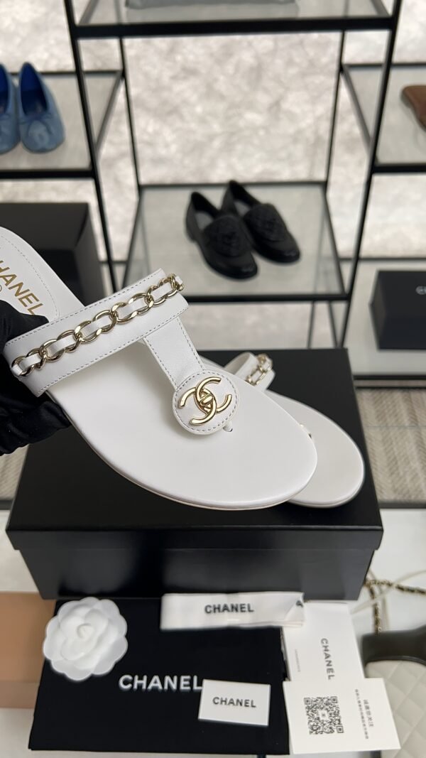 Chanel 25S Chain-Strap Sandals White