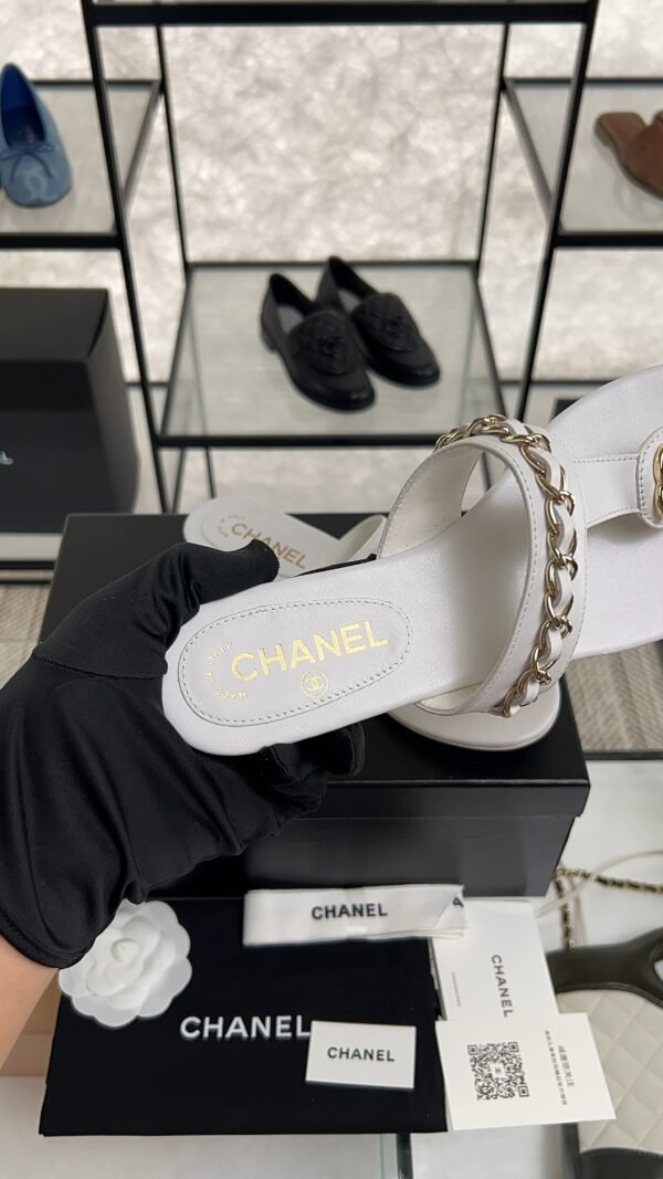 Chanel 25S Chain-Strap Sandals White