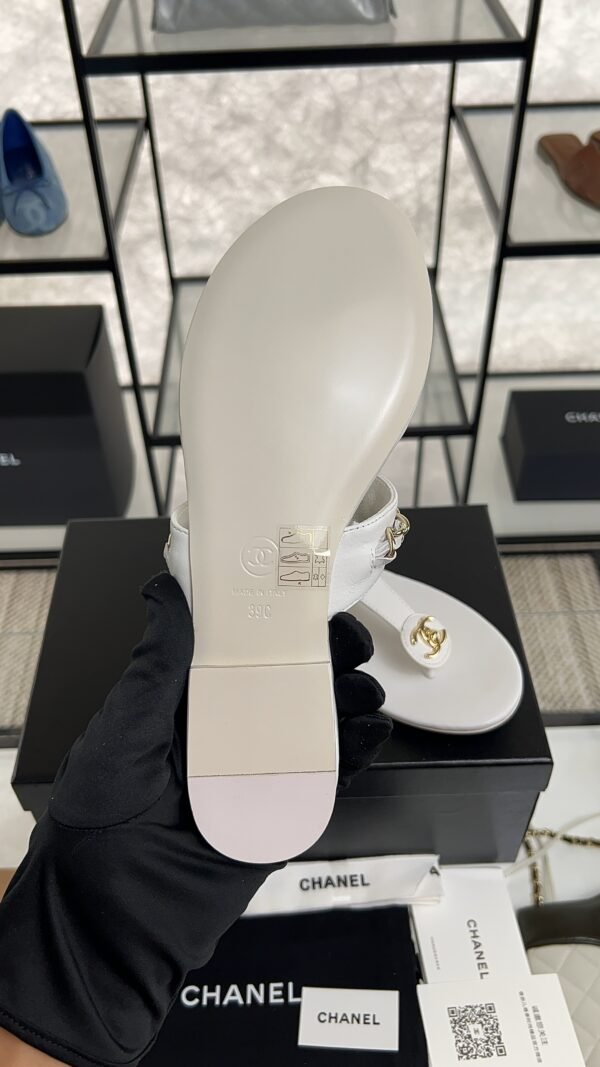 Chanel 25S Chain-Strap Sandals White