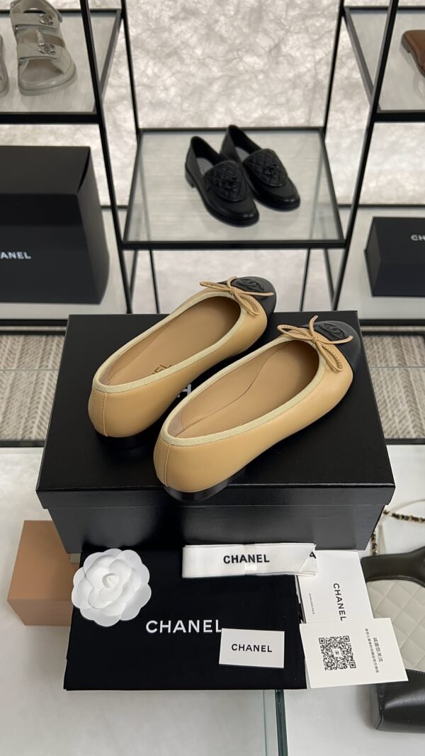 Chanel ballet flats Lambskin  Beige & Black