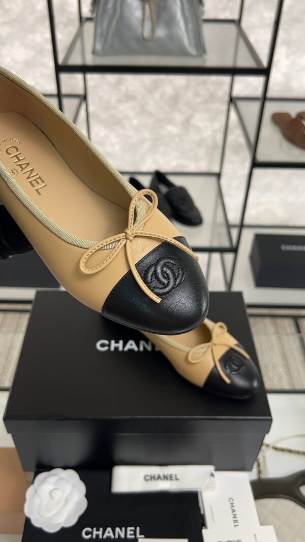 Chanel ballet flats Lambskin  Beige & Black
