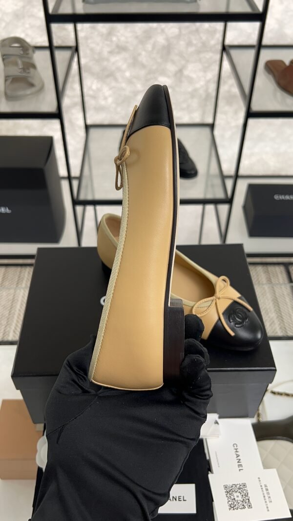 Chanel ballet flats Lambskin  Beige & Black