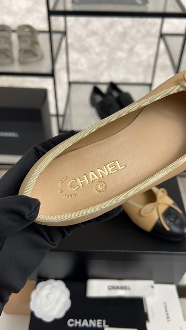 Chanel ballet flats Lambskin  Beige & Black