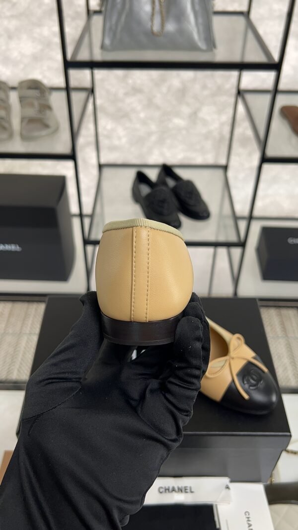 Chanel ballet flats Lambskin  Beige & Black