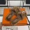 hermes oran sandlas gold Shearling