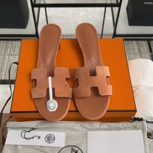 2025_10_15_13_51_IMG_7605 Hermès Sandals sandal rose bois de santal
