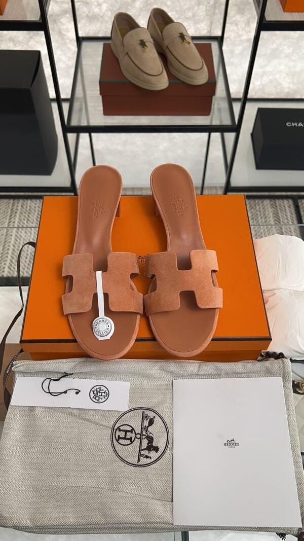 Hermès Sandals sandal rose bois de santal