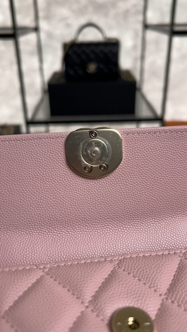 Chanel 25p Kelly Clutch PINK