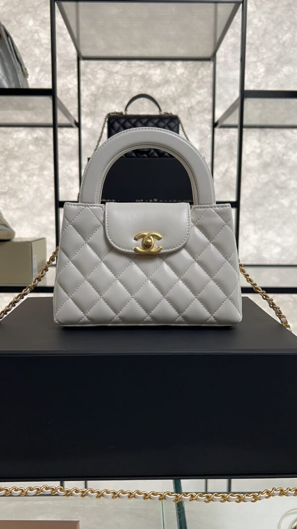 CHANEL KELLY 25C White Handle Shopping Bag