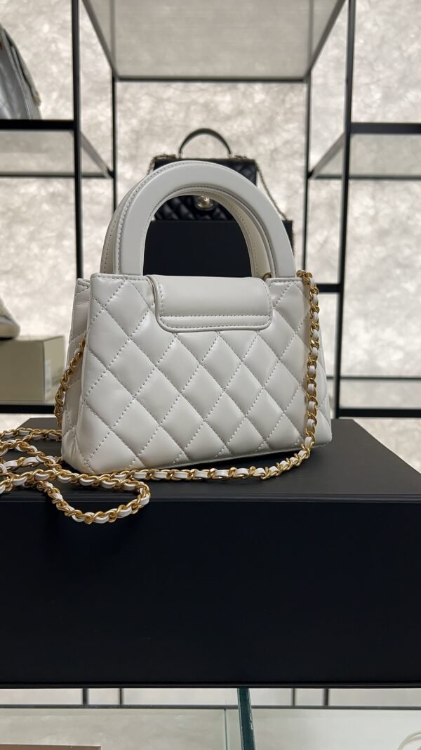 CHANEL KELLY 25C White Handle Shopping Bag