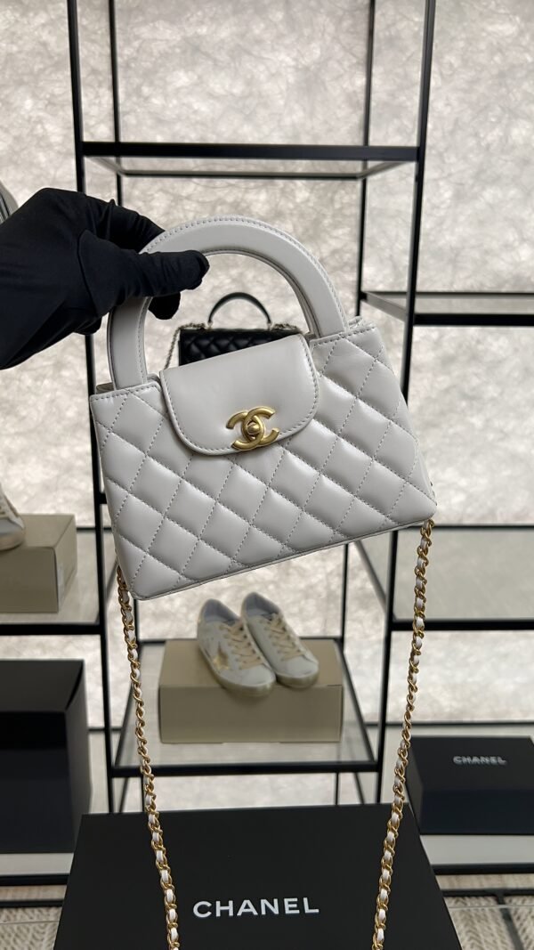 CHANEL KELLY 25C White Handle Shopping Bag
