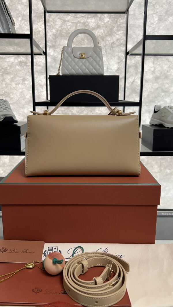 Loro Piana Extra Bag L23 Light Mastic/Sun Gold (D0Q7)