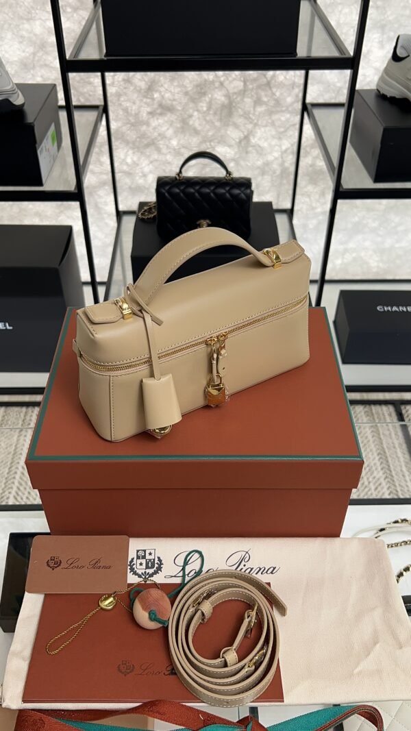 Loro Piana Extra Bag L23 Light Mastic/Sun Gold (D0Q7)
