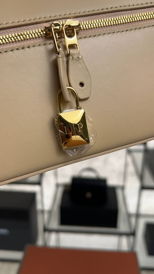 Loro Piana Extra Bag L23 Light Mastic/Sun Gold (D0Q7)