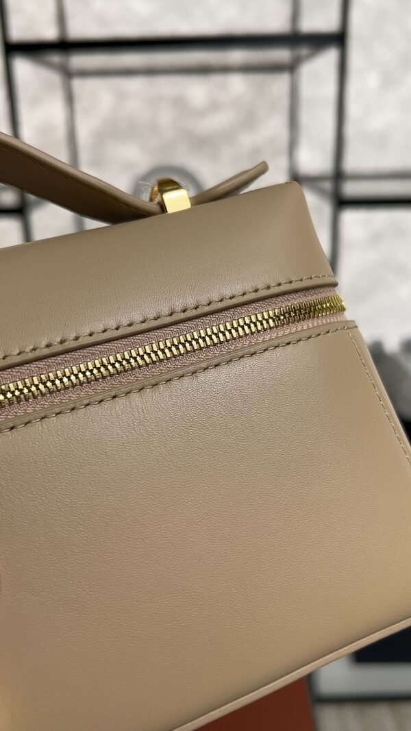 Loro Piana Extra Bag L23 Light Mastic/Sun Gold (D0Q7)
