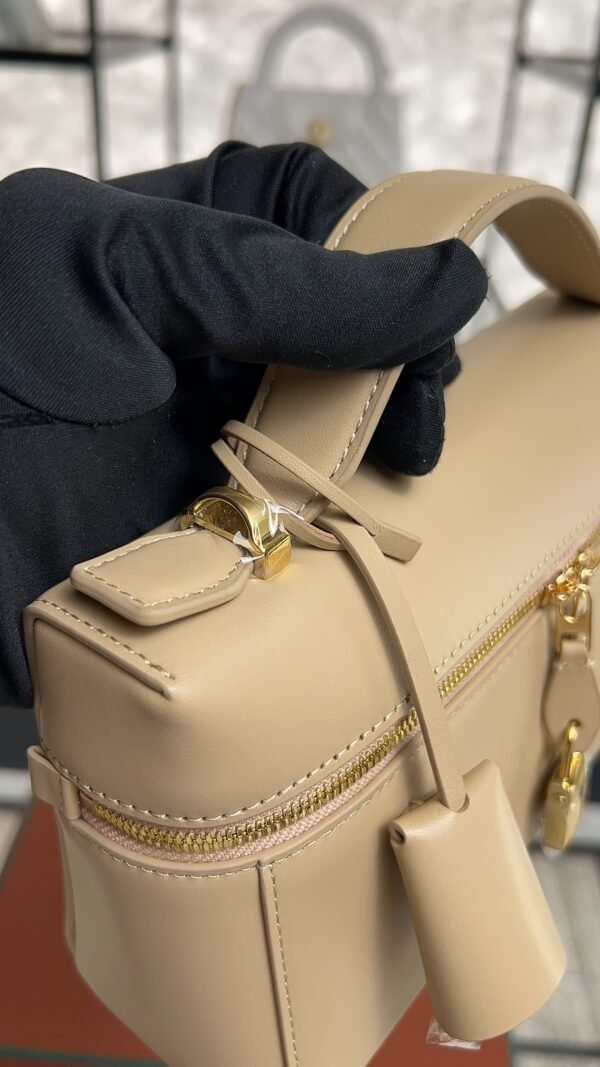 Loro Piana Extra Bag L23 Light Mastic/Sun Gold (D0Q7)