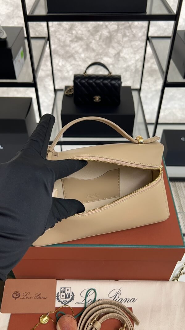 Loro Piana Extra Bag L23 Light Mastic/Sun Gold (D0Q7)