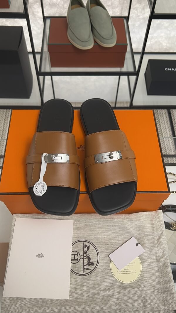 Hermès Gabriel sandal Black