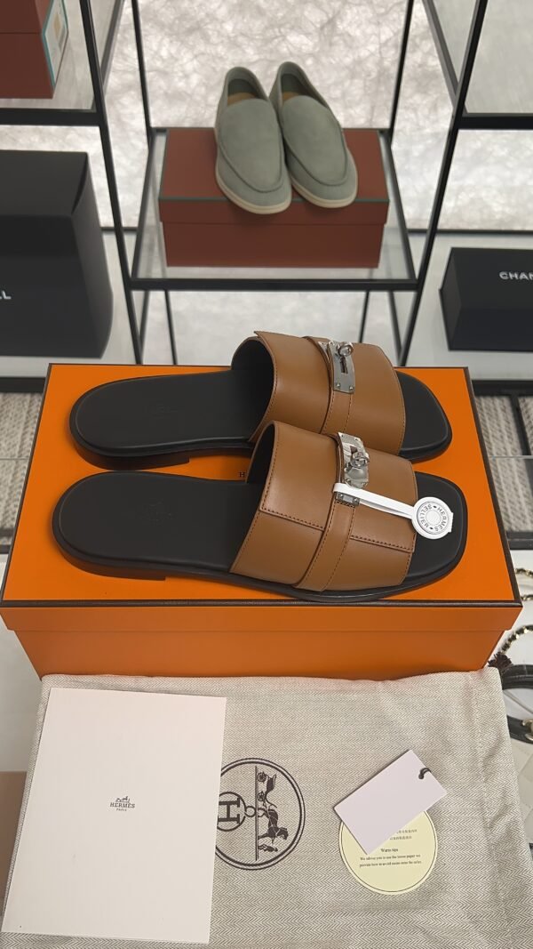 Hermès Gabriel sandal Black